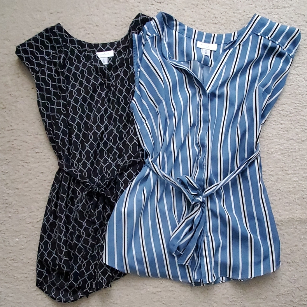 2 motherhood maternity short sleeve button ups